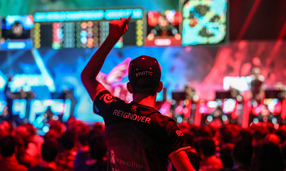 电竞选手如何通过心理博弈与资源管理破局？动态难度系统与团队协作成关键-雷竞技官网